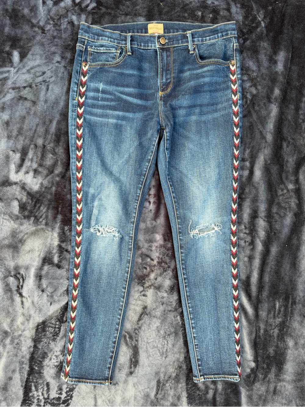 Driftwood Jackie Embroidered Side Stripe Distressed Skinny Jeans Size 31 Womens
